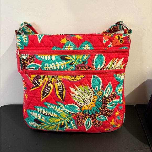 Vera Bradley Handbags - Vera Bradley Floral Crossbody Bag